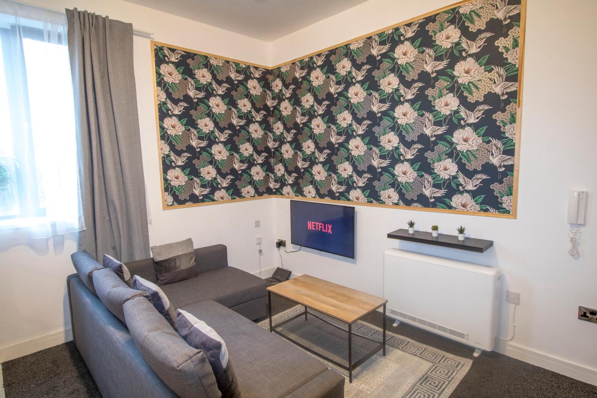 Ideal For Groups - Modern 2 Bedroom Apartment - Free Parking, Transit Links, Close To Stadiums Manchester Exteriér fotografie